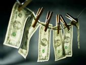 Не попадись на радар. За что банки допрашивают украинцев и отбирают у них деньги 