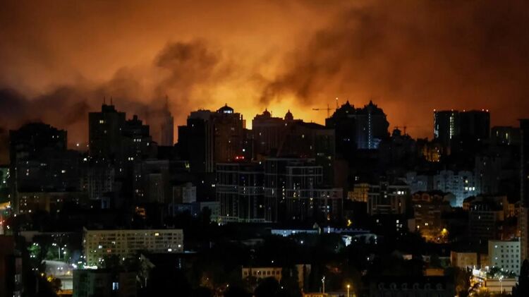 Наслідки обстрілу.