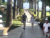 "Запалювали разом на концерті Меладзе". Як уживаються українці та росіяни на відпочинку в Туреччині