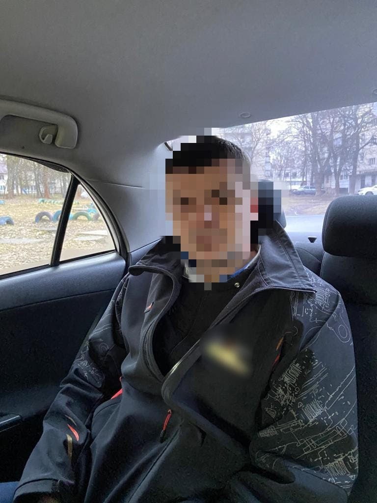 Женщина с сожителем насиловали и пытали трех детей 3, 5 и 11 лет