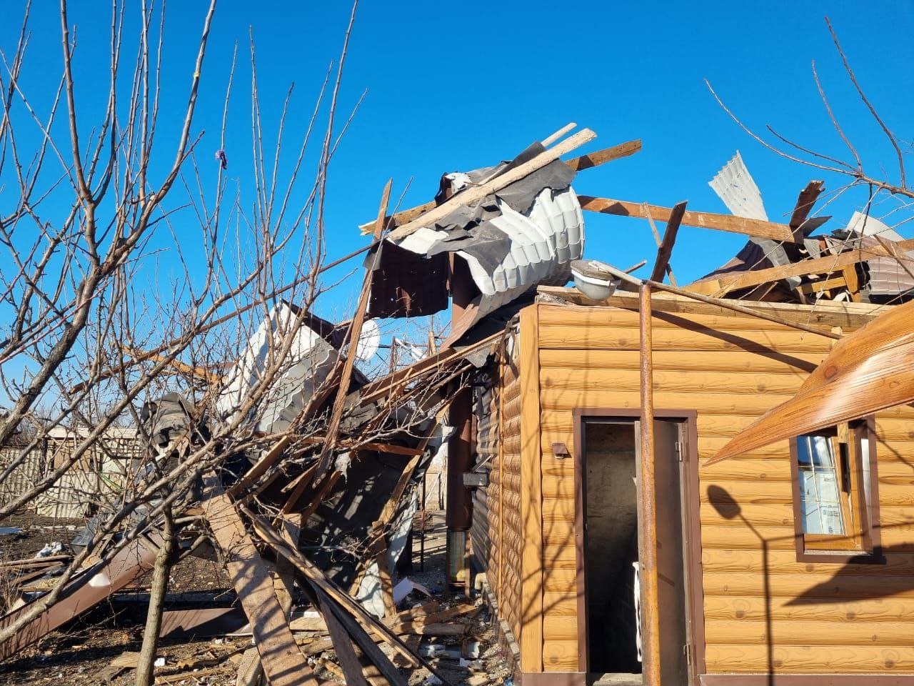 Последствия обстрела Очеретино