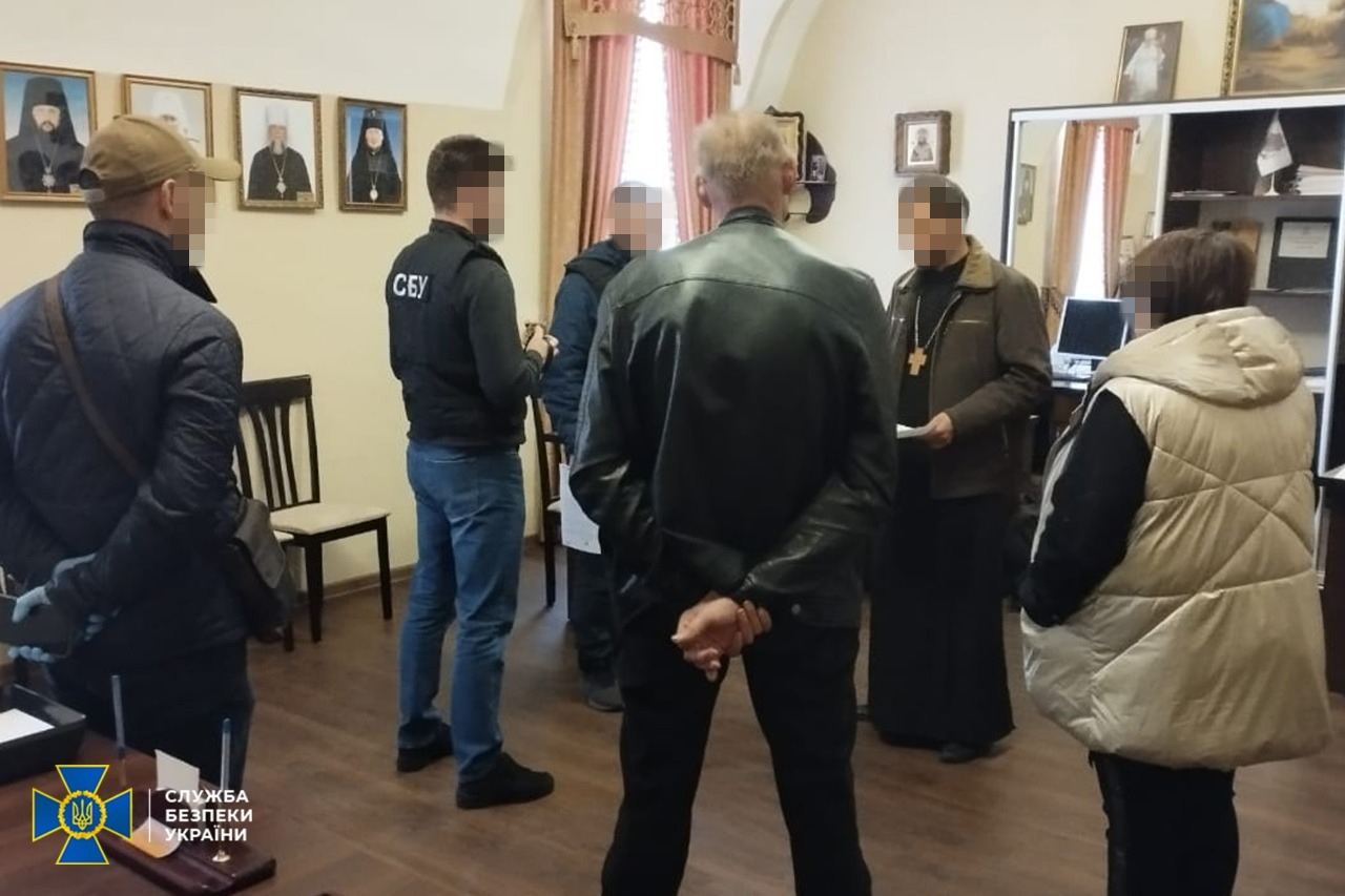 Обыски у митрополита УПЦ Ионафана