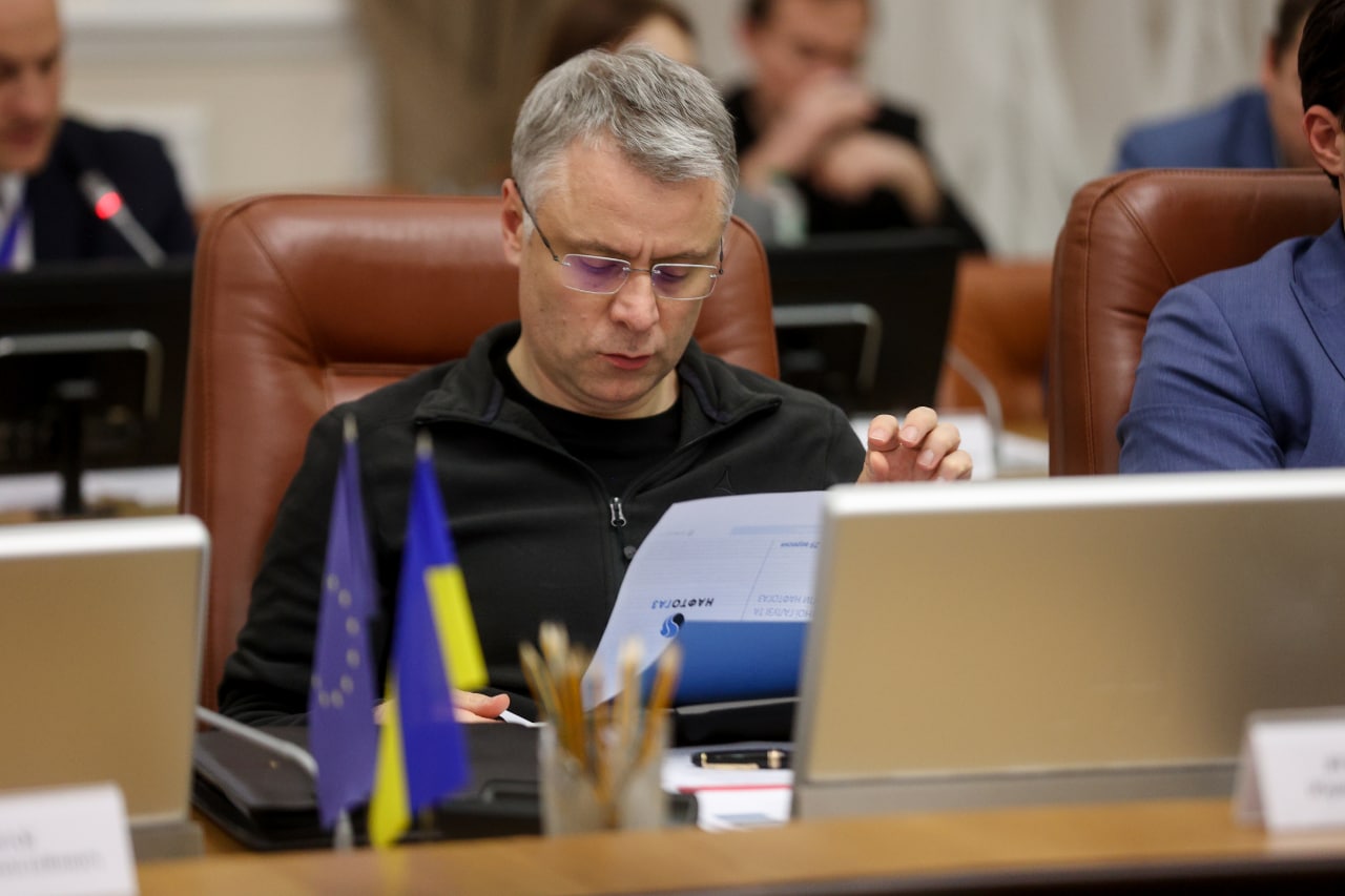 Юрий Витренко покидает пост главы Нефтегаза