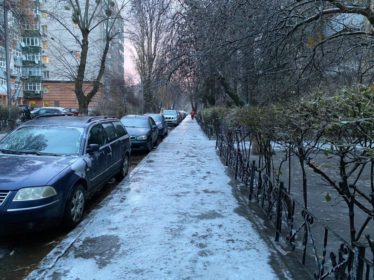 В Киеве гололед. Фото: "Страна"