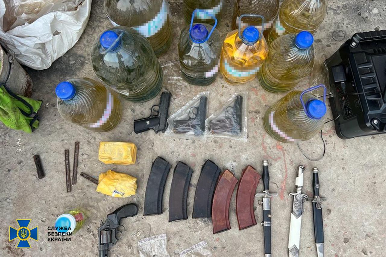 Вещественне доказательства (3). Источник - ssu.gov.ua