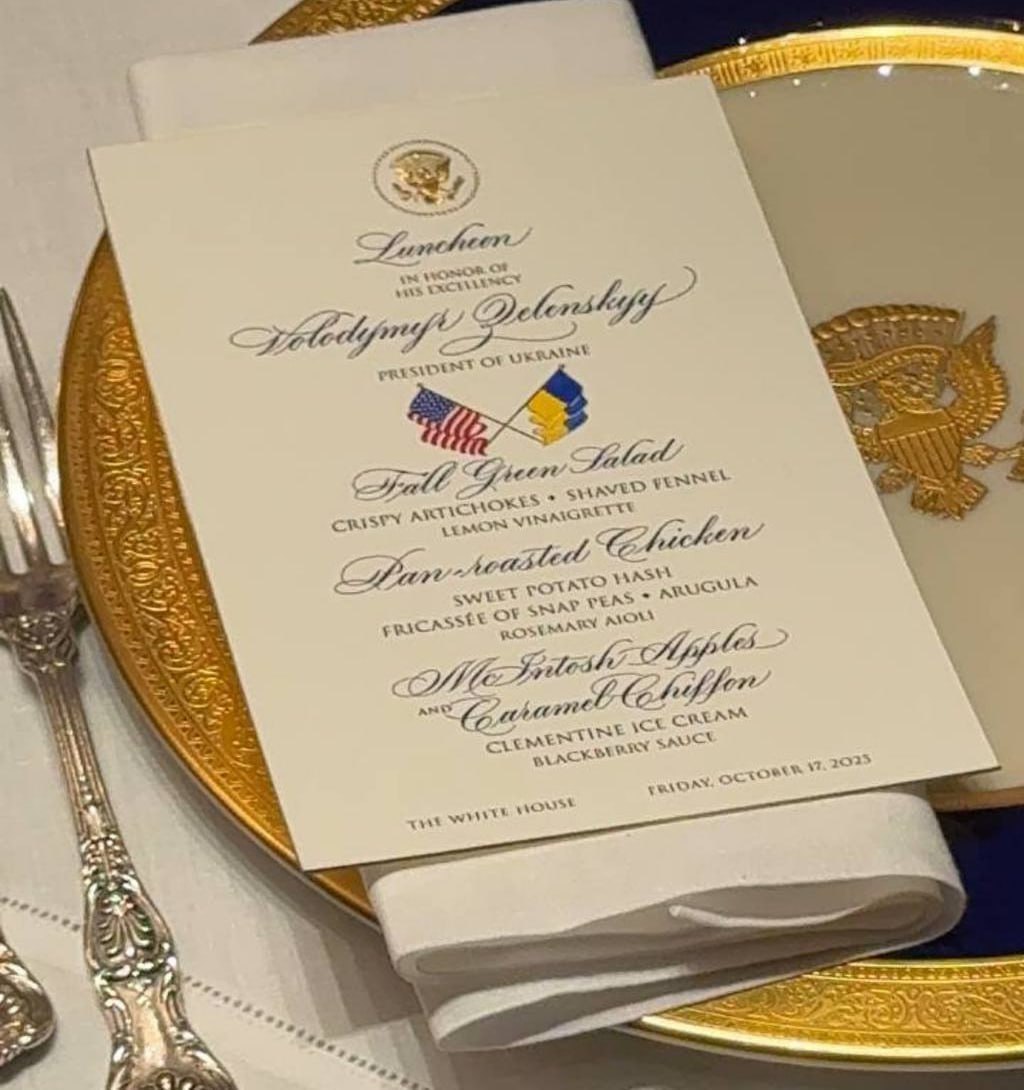 Фото меню в Білому домі для Зеленського